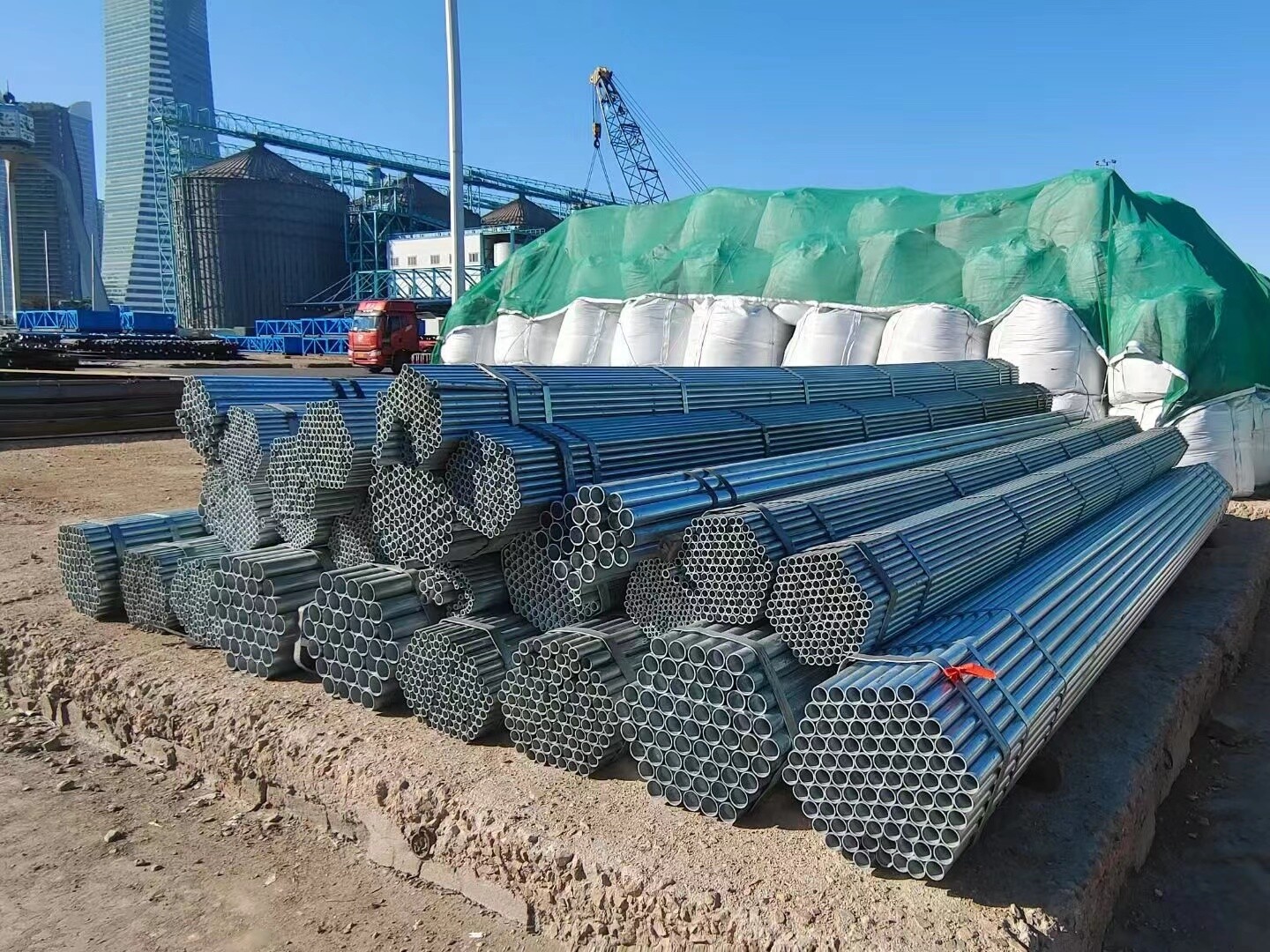 16Mn Galvanized Steel Round Pipe