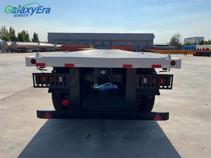 Flatbed Truck Trailer  For Sale