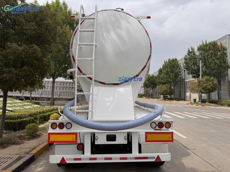 Cement Bulker Trailer