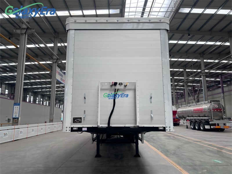 Curtain Side Semi Trailer