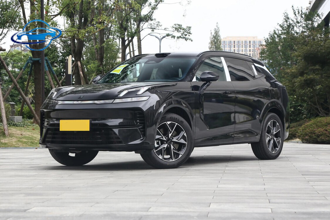 Lynk & Co 08 EM-P