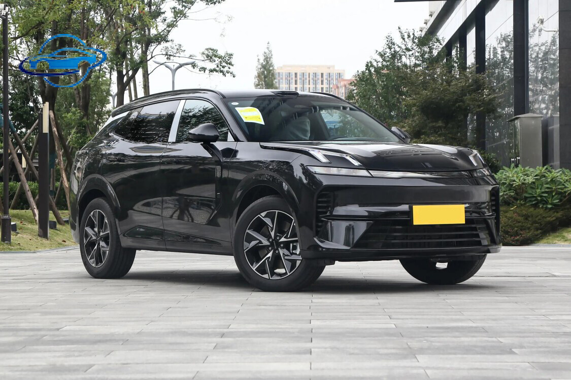 Lynk & Co 08 EM-P