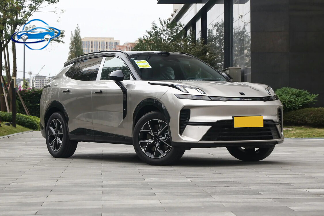 Lynk & Co 08 EM-P