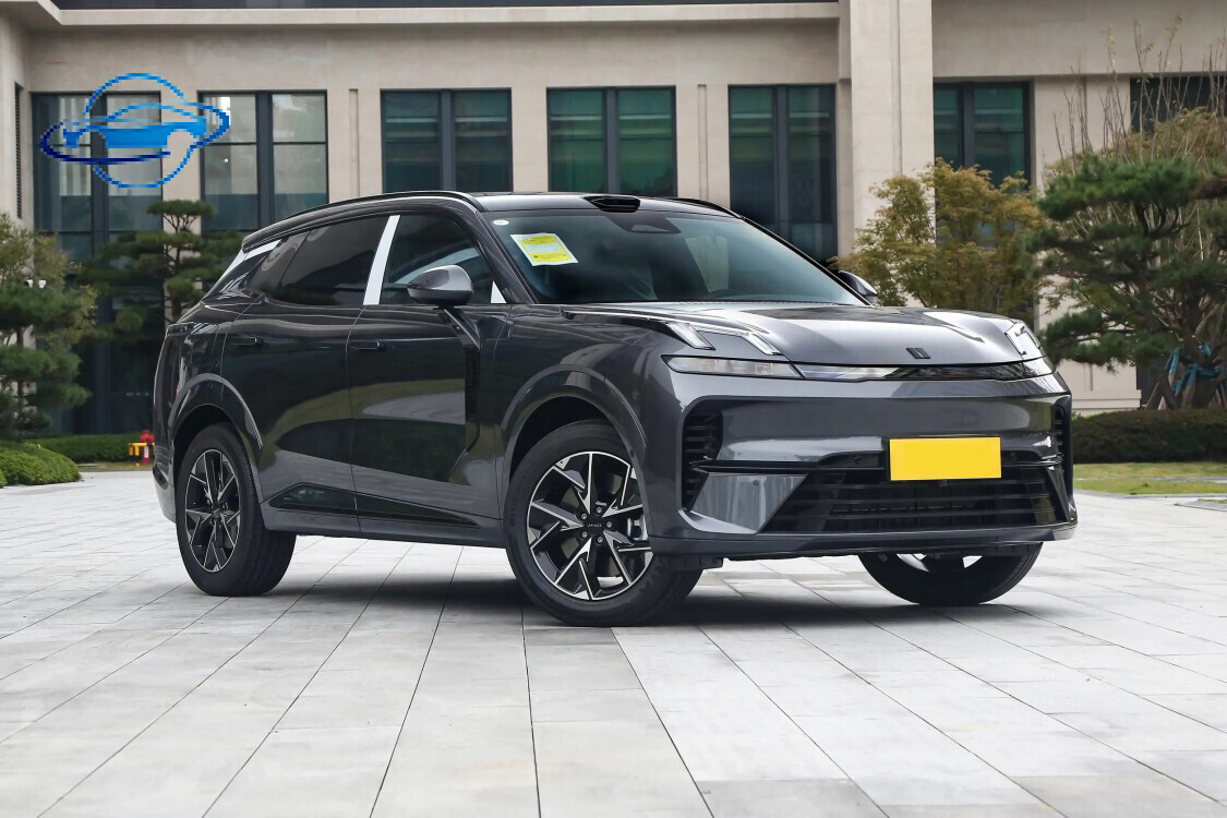 Lynk & Co 08 EM-P