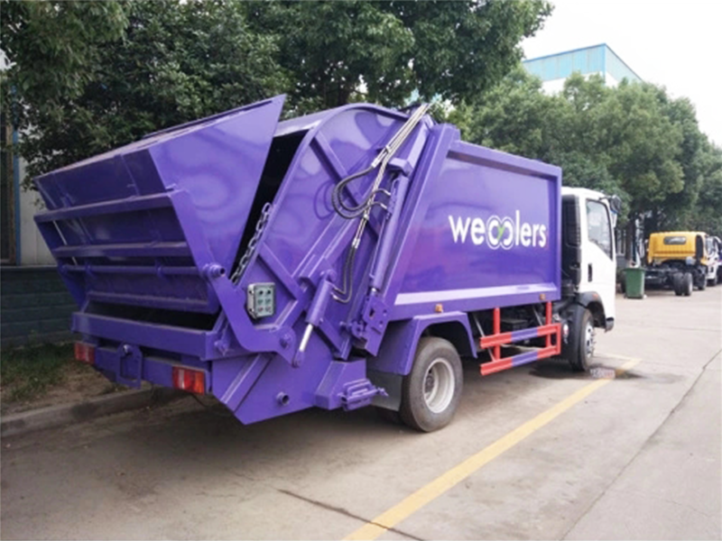 Sinotruk 6m³ Compressed Refuse Trucks