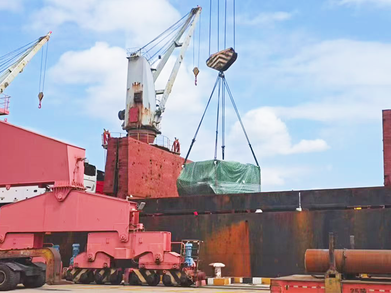 Loading onto the garbage truck bound for India