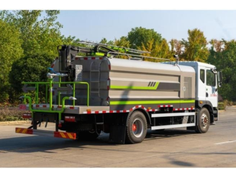 Photovoltaic Wind D9 Photovoltaic Cleaning Vehicle