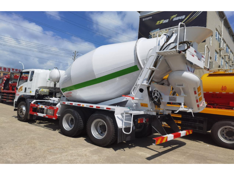 Shagang Homa rear-eight-wheel mixer truck