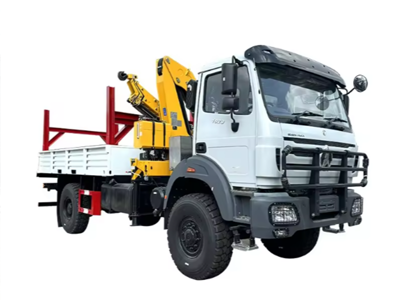 Beibun Full-Drive 4x4 Crane Truck - 10 Ton Folding Boom