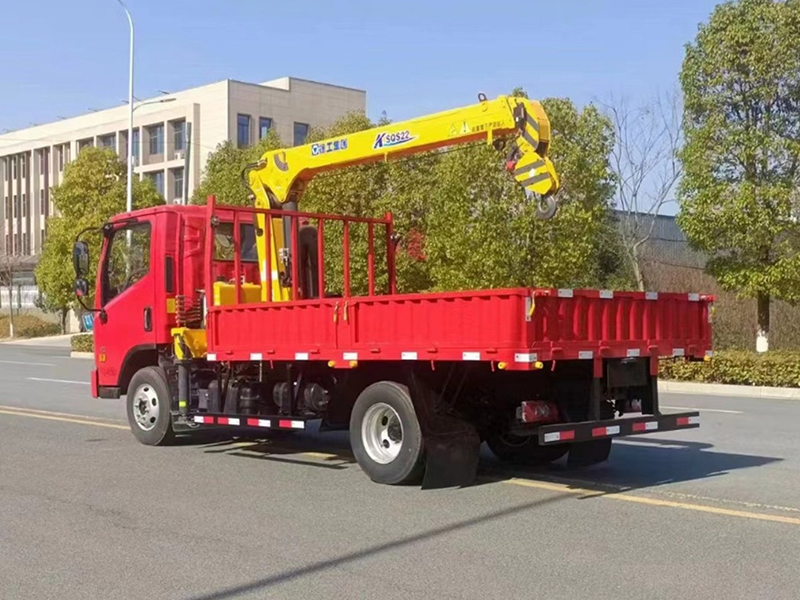 Futian 4-meter truck-mounted crane