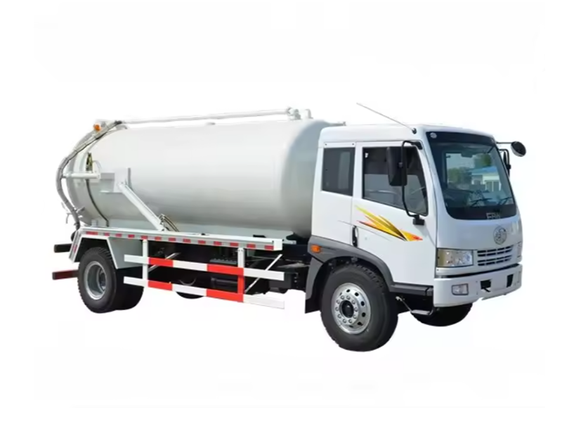 Jiefang 4X2 sewage truck with a capacity of 5 cubic meters
