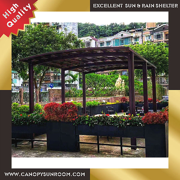 outdoor polycarbonate canopy shelter