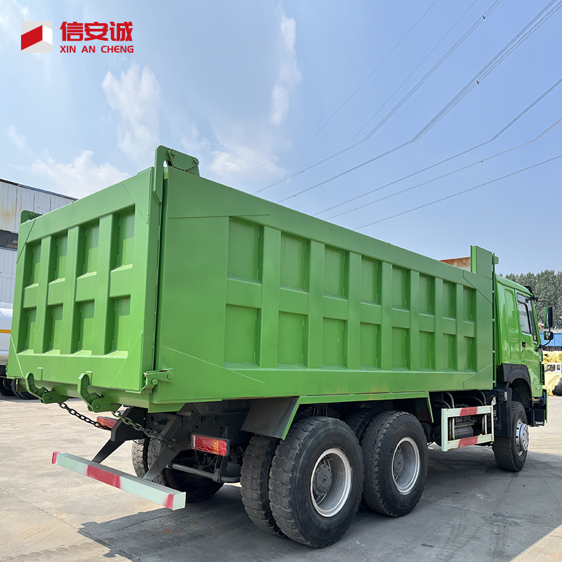 Sinotruck HOWO 6X4 371hp Dump Truck