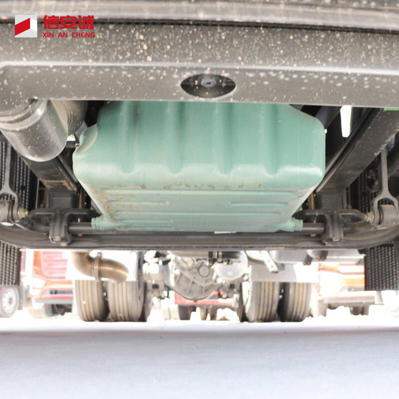 Used Faw J7 heavy truck 600 hp 6X4 LNG automatic gear tractor