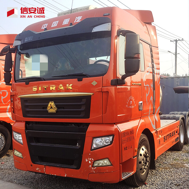 Export Sinotruk C7H heavy truck 440 HP 6X4 Tractor CNG Tractor