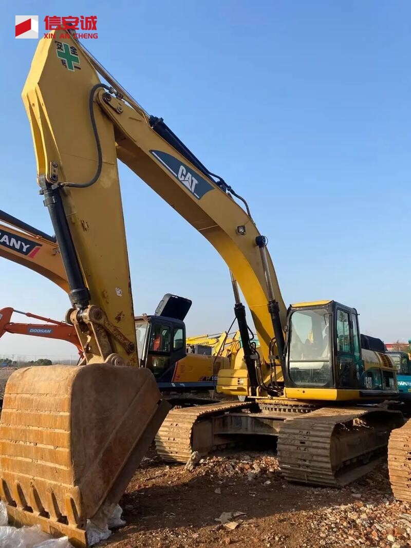 Used official large mining excavator