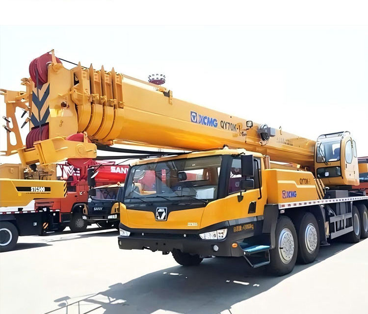XCMG 70-ton second-hand truck-mounted crane