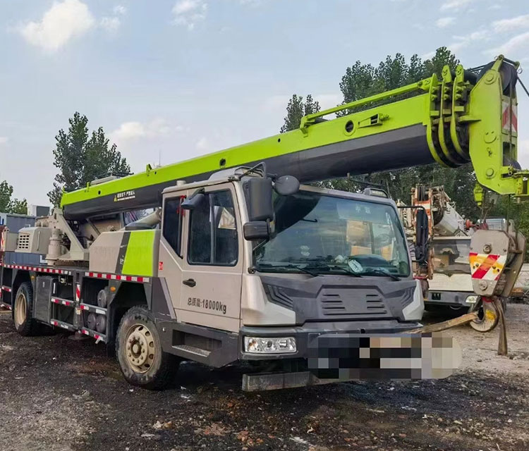 2015-2023 Years 12 Ton Used Telescopic Straight Boom Mobile Crane 