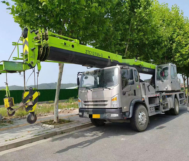2015-2023 Years 12 Ton Used Telescopic Straight Boom Mobile Crane 
