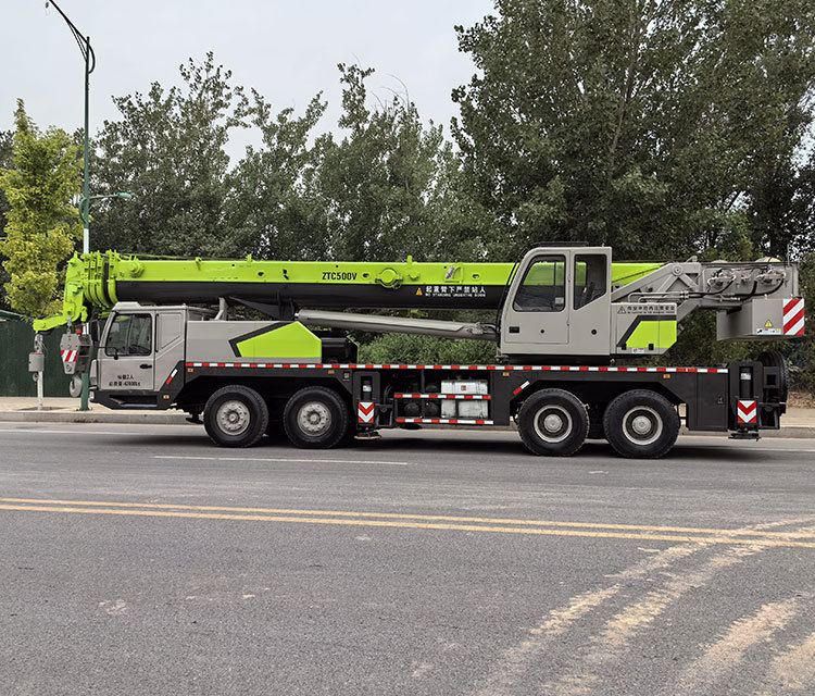 2017 Years Second Hand 50 Ton Lifting Wheel Crane 