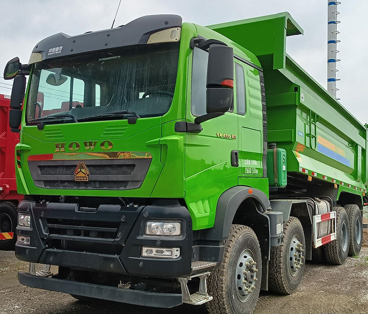 Sinotruk Howo 8*4 Diesel Engine 371 Hp U Shape Dumper