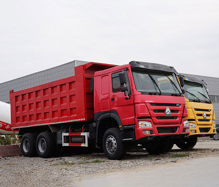 2014 Used HOWO 40 Ton Heavy Dump  Fuel Euro 3 Emission Standard Left Steering