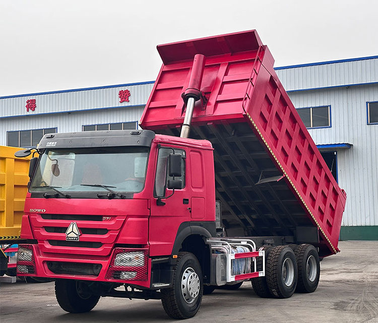 Low Price Used SINOTRUK HOWO 6x4 30 Tons High Quality Dump Truck