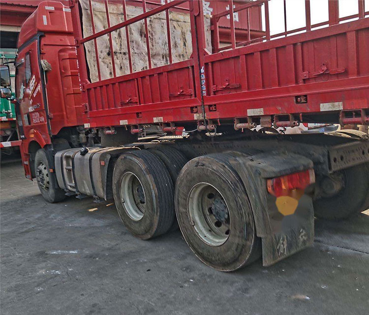 FAW Jiefang J6P 6X4 Euro V Classic Edition Heavy-Duty Tractor Truck