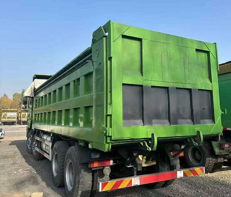 Euro V 460HP Diesel High Efficiency Classic Edition Dump Truck