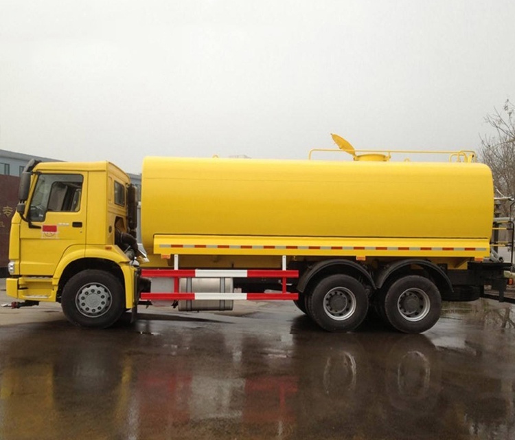 6x4 HOWO 40000 Liters Water tank Truck