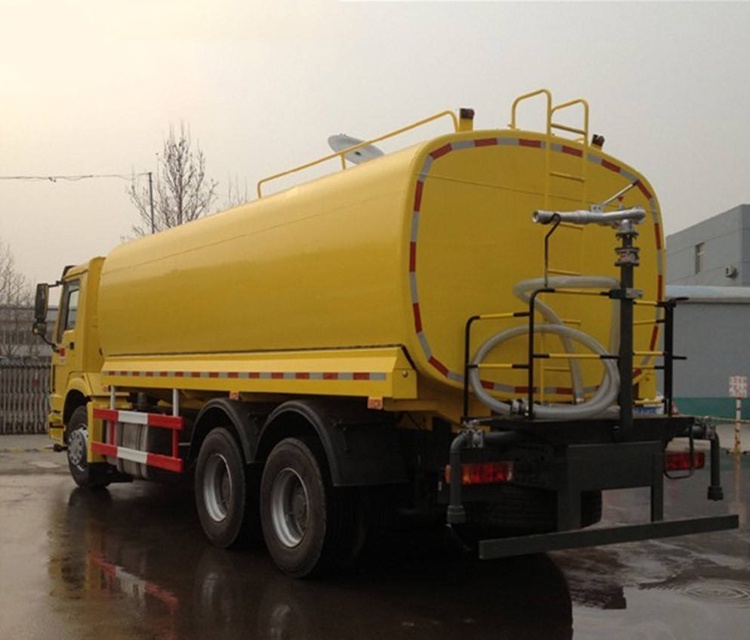 6x4 HOWO 40000 Liters Water tank Truck