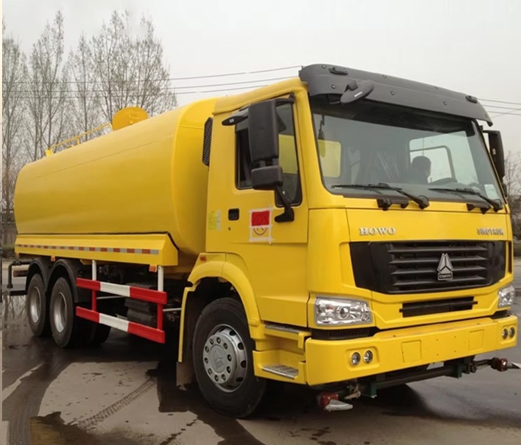 6x4 HOWO 40000 Liters Water tank Truck