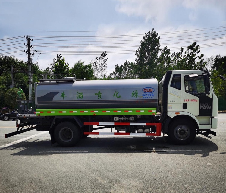 FAW4X2 Water Sprinkler Truck/Mobile Water Tanker 5000L