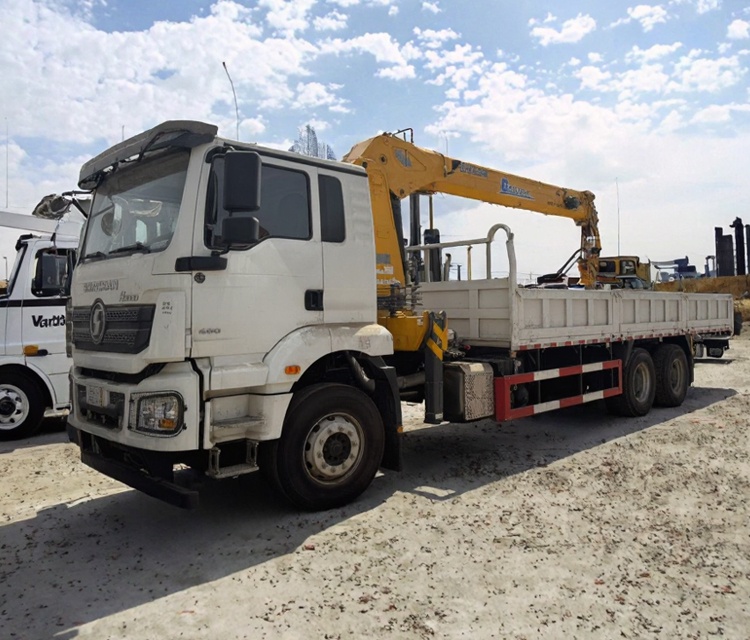 4t/5t/8t/10t/12t/16t Truck-mounted Crane Mini Lifting Boom Crane for Truck