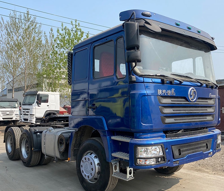 2021 Shacman F3000 Tractor 6x4 10 Tires Trailer With LHD 30-40 Tons