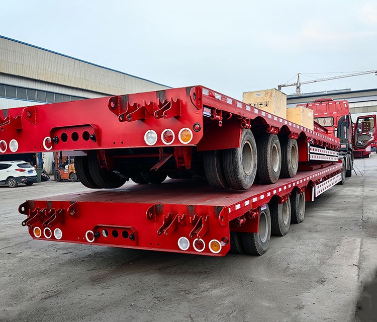 New and Used Tri-axle 40 Feet Flatbed Truck Trailer