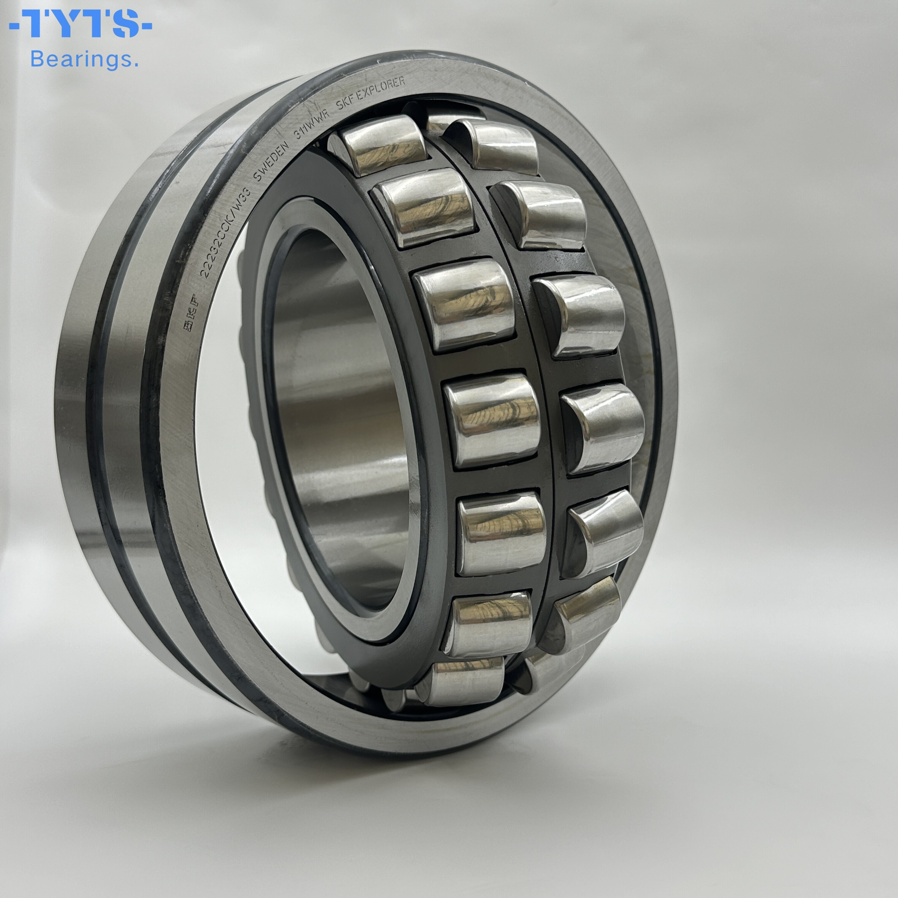22232CCK/W33   self-aligning roller bearing SKF  Original high quality