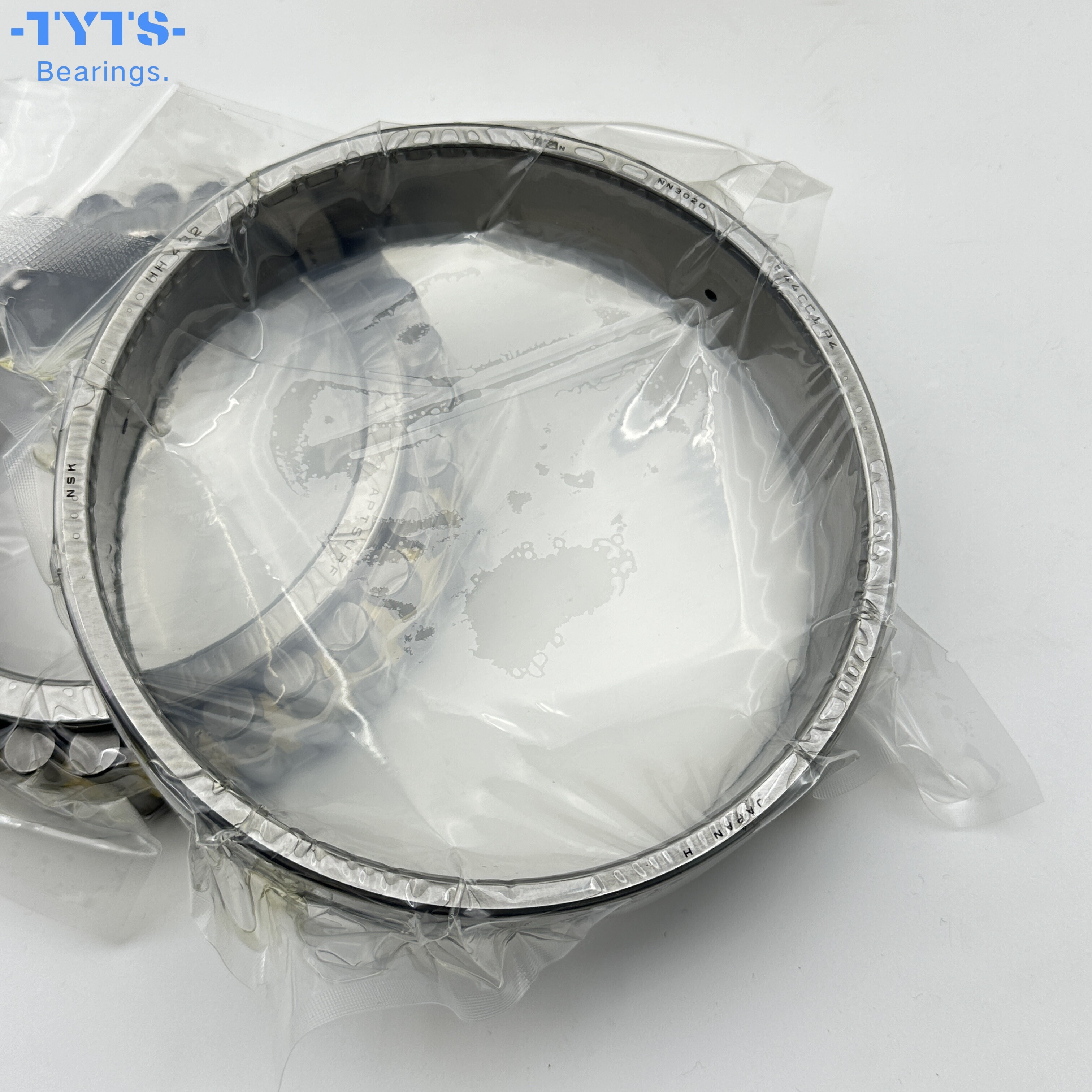 NN3020MBKRE44CC1P4  High-precision machine tool bearings Cylindrical roller bearing NSK