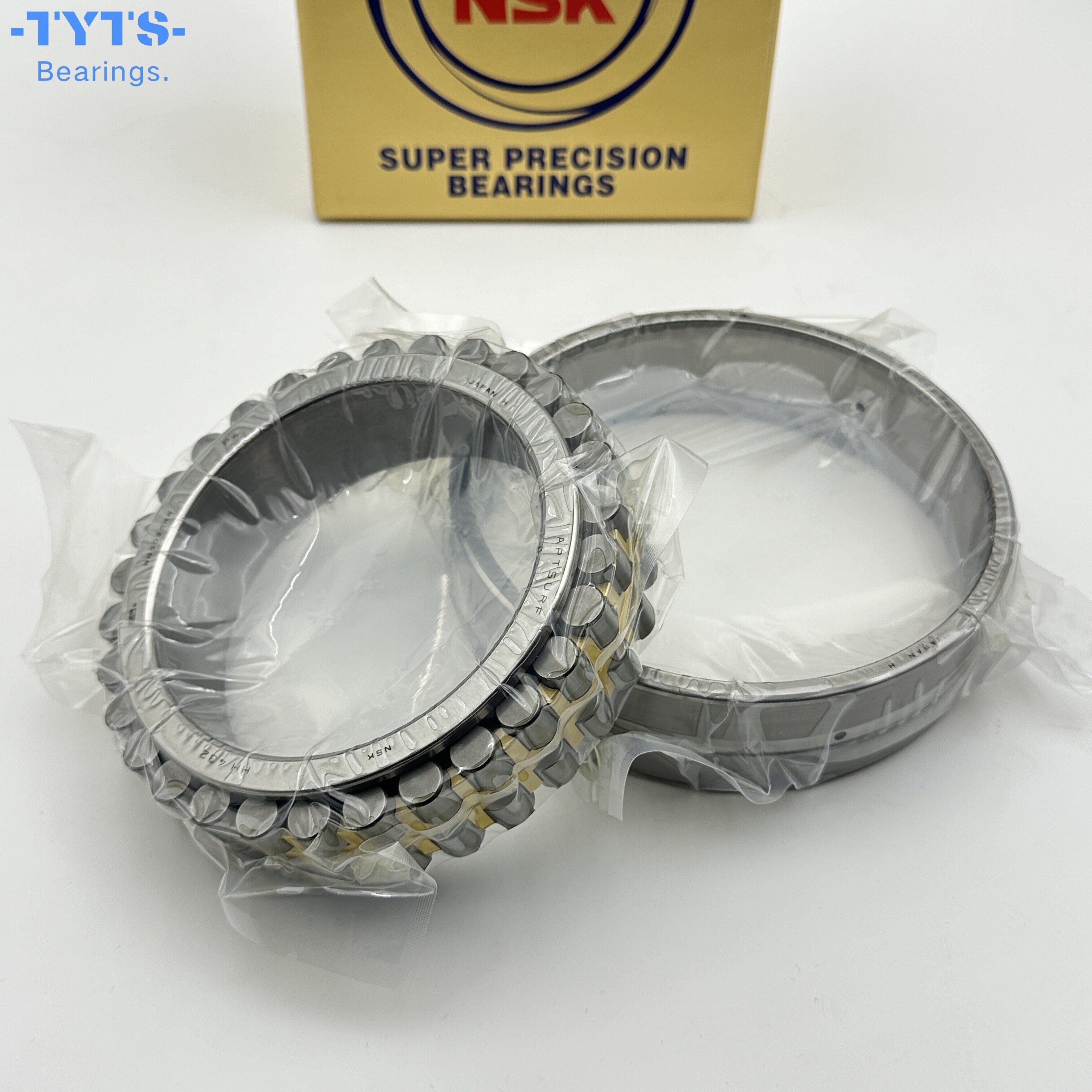 NN3020MBKRE44CC1P4  High-precision machine tool bearings Cylindrical roller bearing NSK