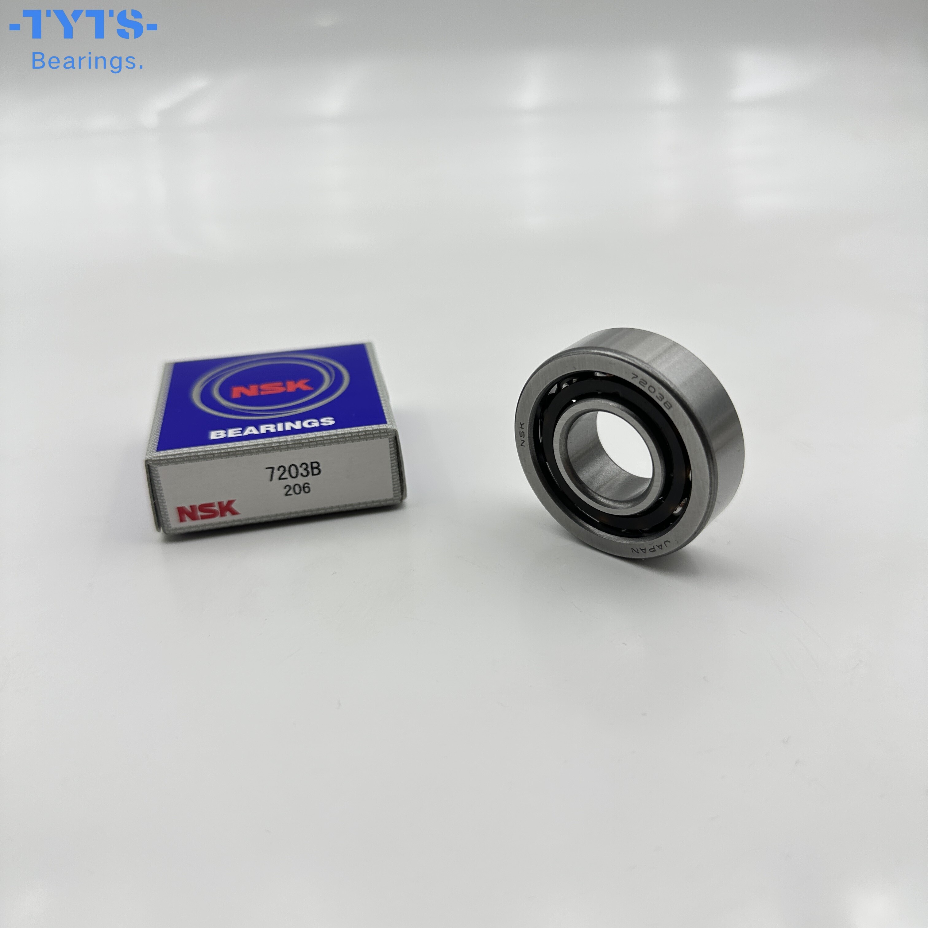 NSK Original High Qquality 7203B Single Row Angular Contact Ball Bearing