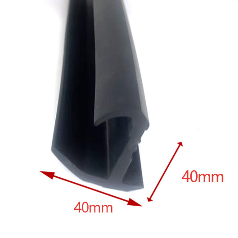 Container and reefer door seals