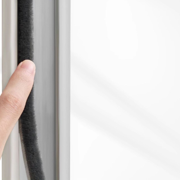 Aluminum alloy door and window brush seal strip