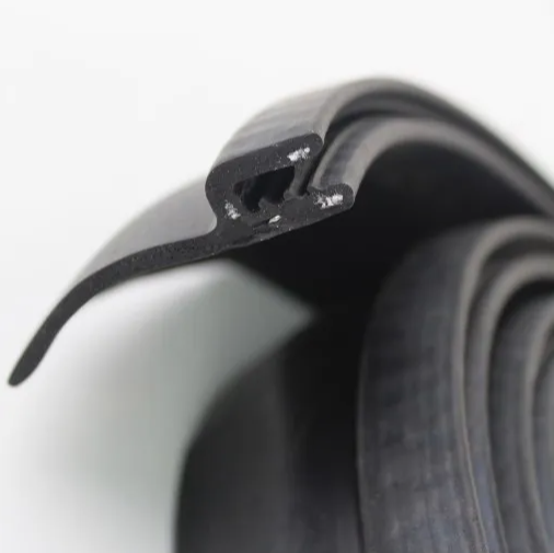 U-Shaped Wing Rubber Strip for Wind Turbine Tower