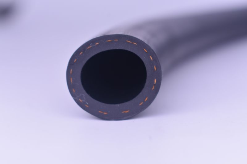 Oil Delivery Hose for Diesel Truck Engine Fuel Line System NBR Fuel Hose