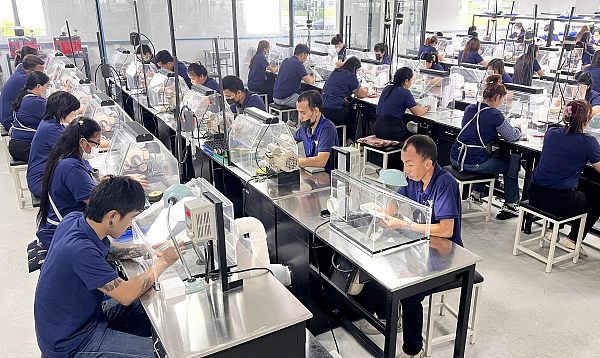 imgi_8_175982056863657