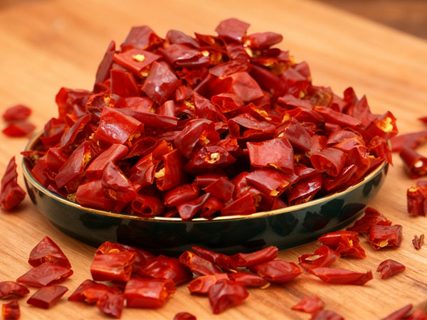 paprika flakes