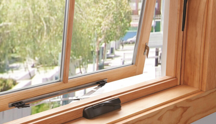 C70 5-Chambers uPVC Casement and Awning Window