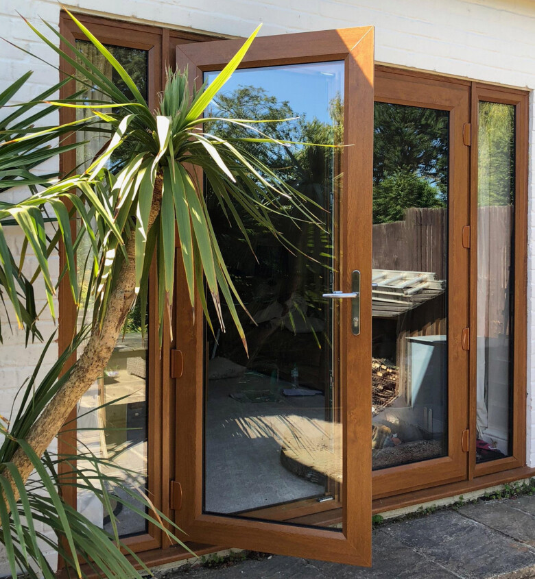 E70 5-Chambers uPVC Casement Doors