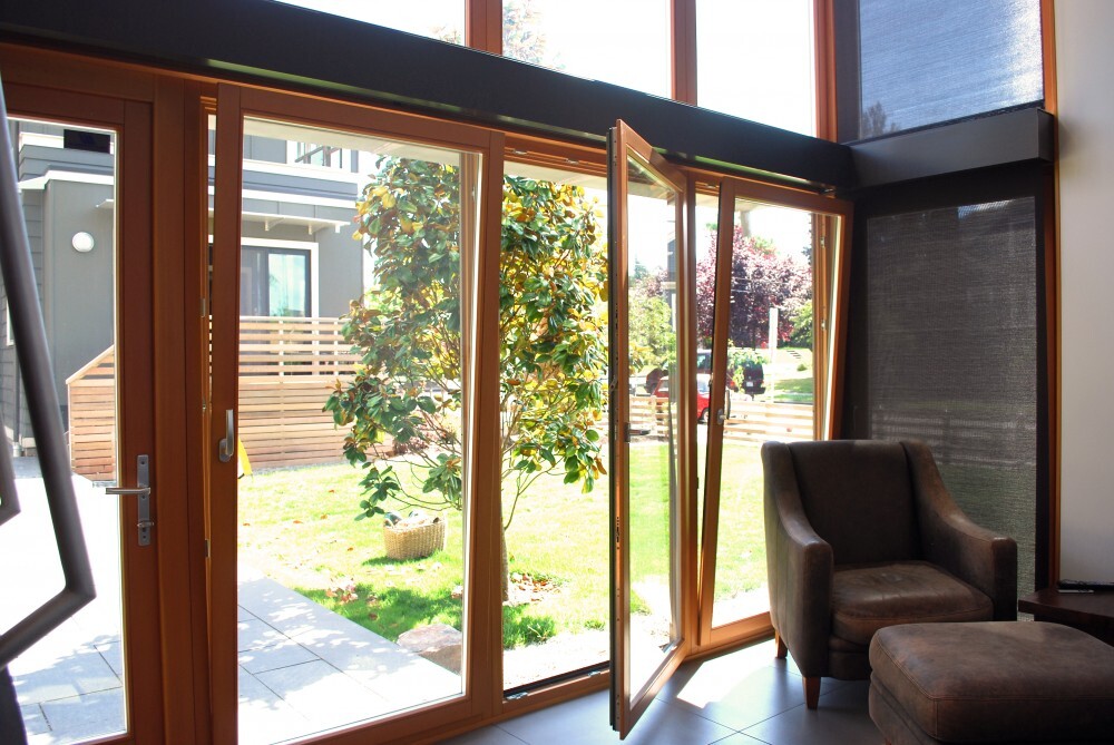 D70 5-Chambers uPVC Tilt and Turn Doors