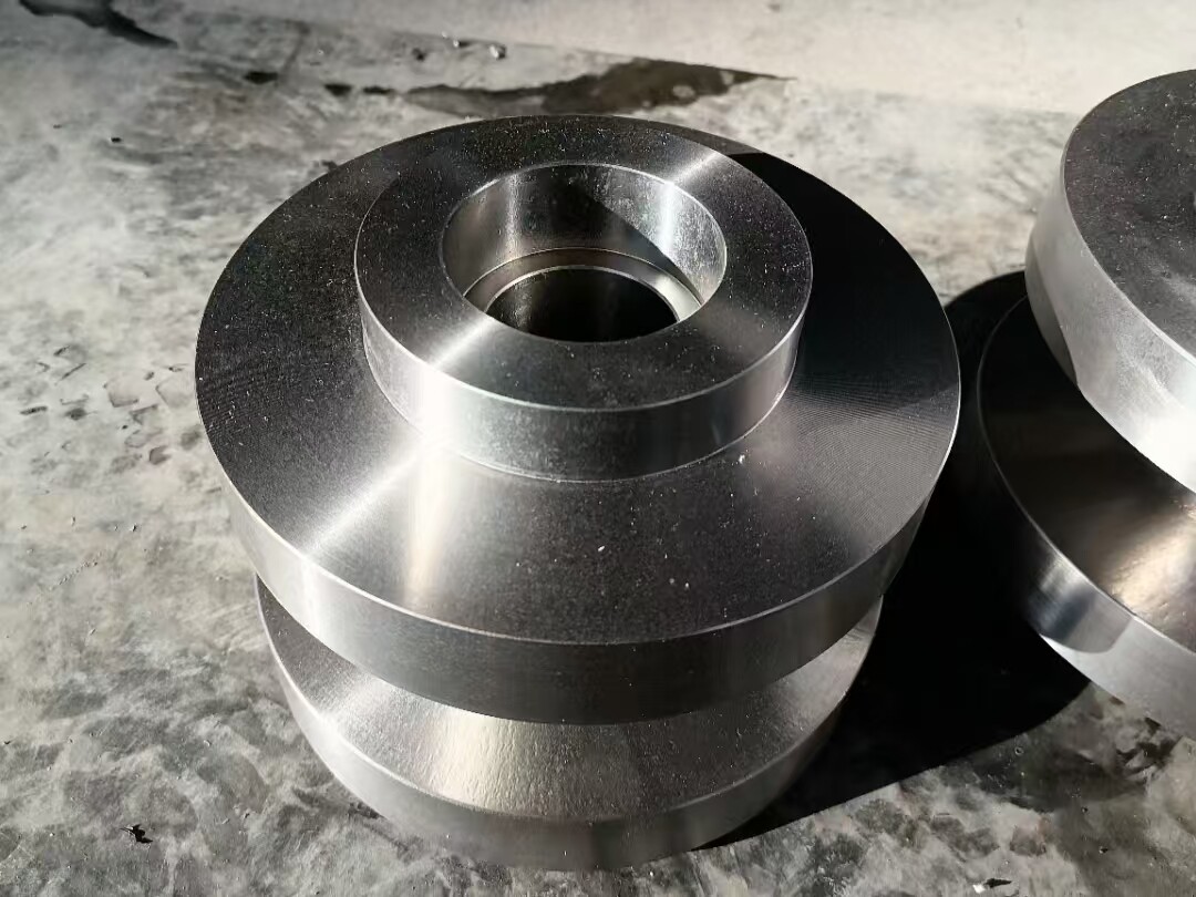 Титановая деталь на заказ